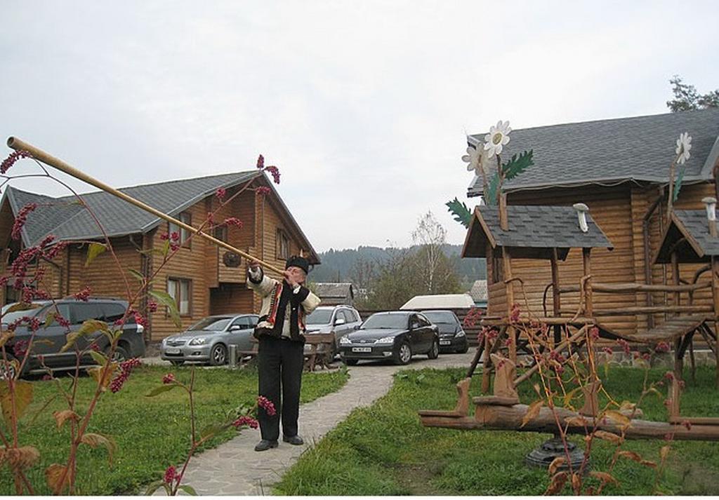 Hotel Gerdan Verkhovina Верховина Екстериор снимка